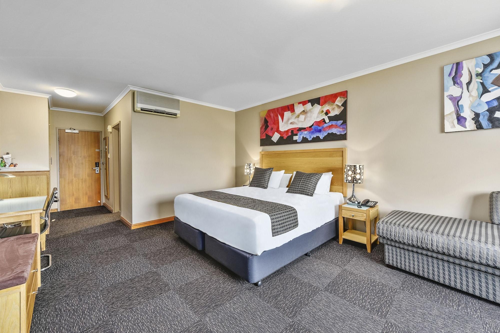 Southgate Motel 4*